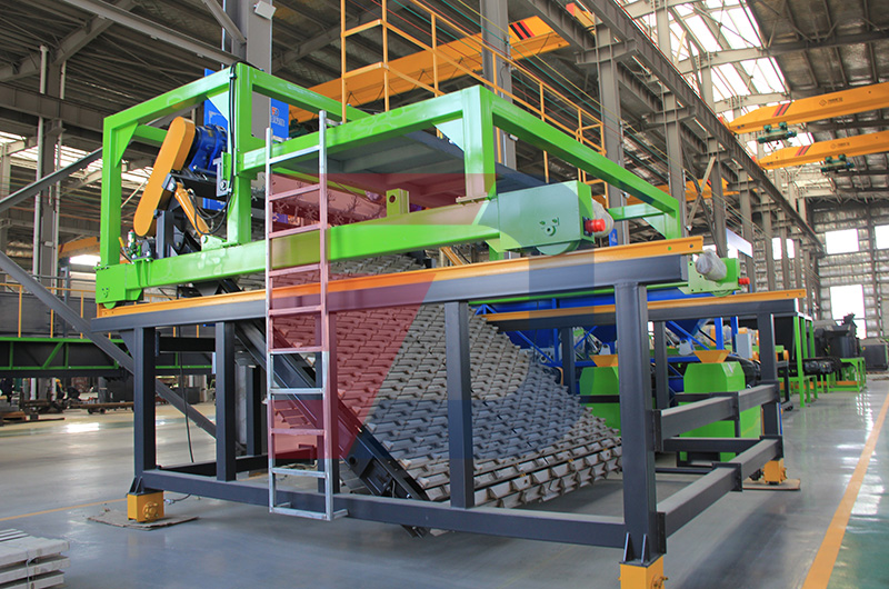 有機肥鏈板式翻堆機