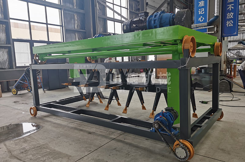 有機肥槽式翻拋機