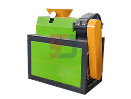 對(duì)輥擠壓造粒機(jī)